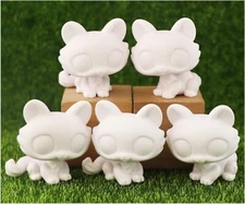Custom white Base for lps Pets , 5pcs White Crouching Cat Who Love LPS Kids Gift