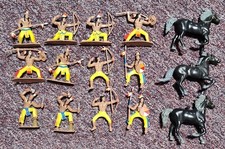 VINTAGE EARLY 1960'S INDIANS HORSES 15 TOTAL PIECES