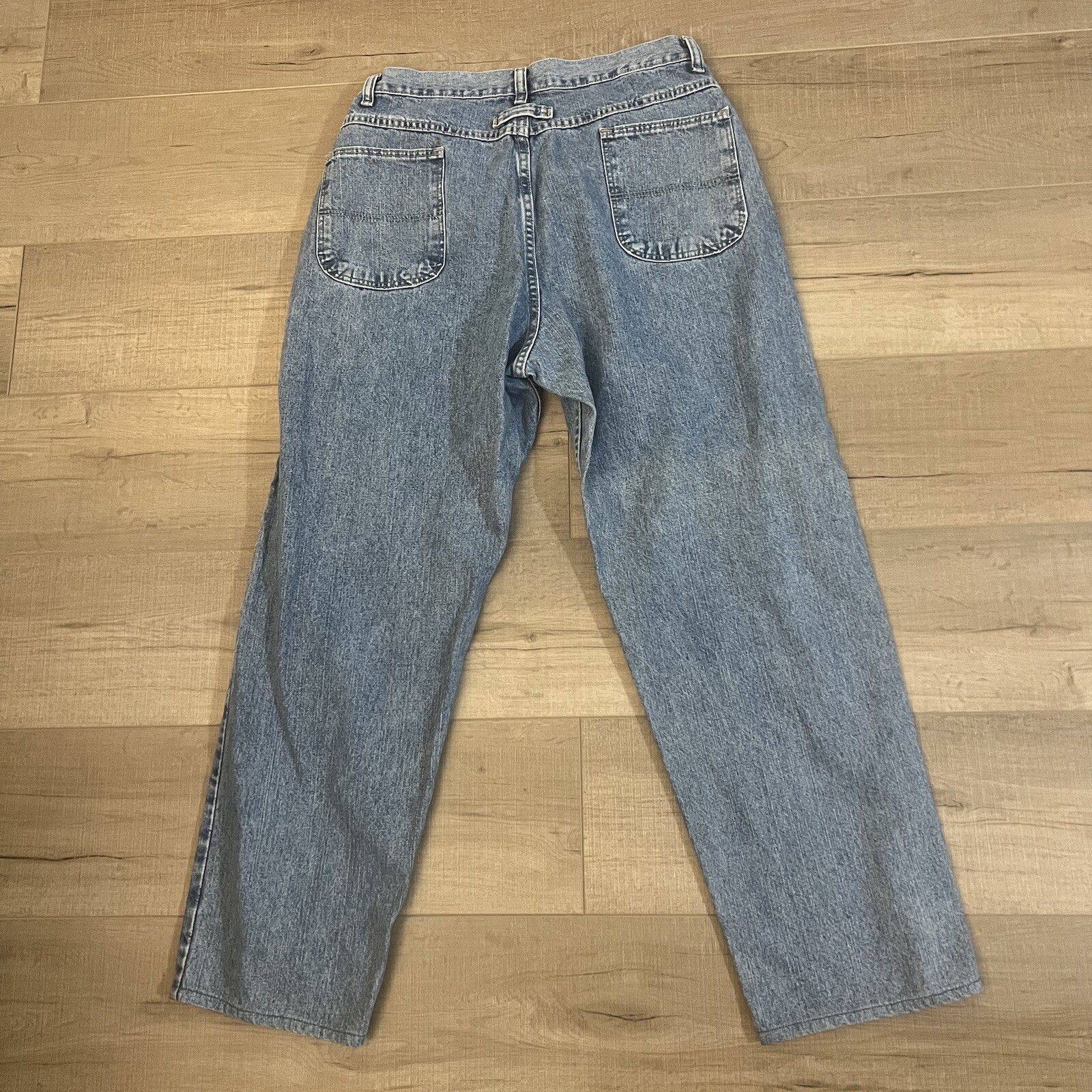 Vintage Wrangler Mom Jeans Tapered Leg High Waisted size 12 RARE