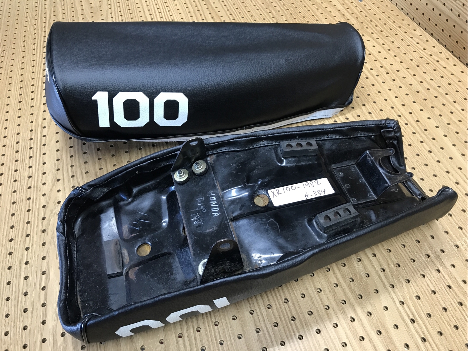 HONDA XR100 SEAT COVER 1982 MODEL "black" (H*334) eBay