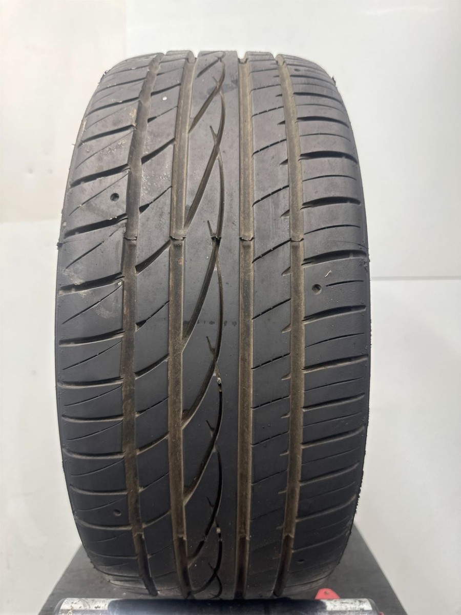 1 P215/40R17 Falken Ziex ZE-912 Tire | 2154017 | 215/40/17 | 8/32