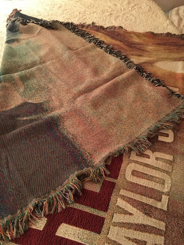 "Cubierta de álbum Taylor Swift roja de gira de conciertos tapiz manta tejida 50"" X 60""" Foto 2 de 4