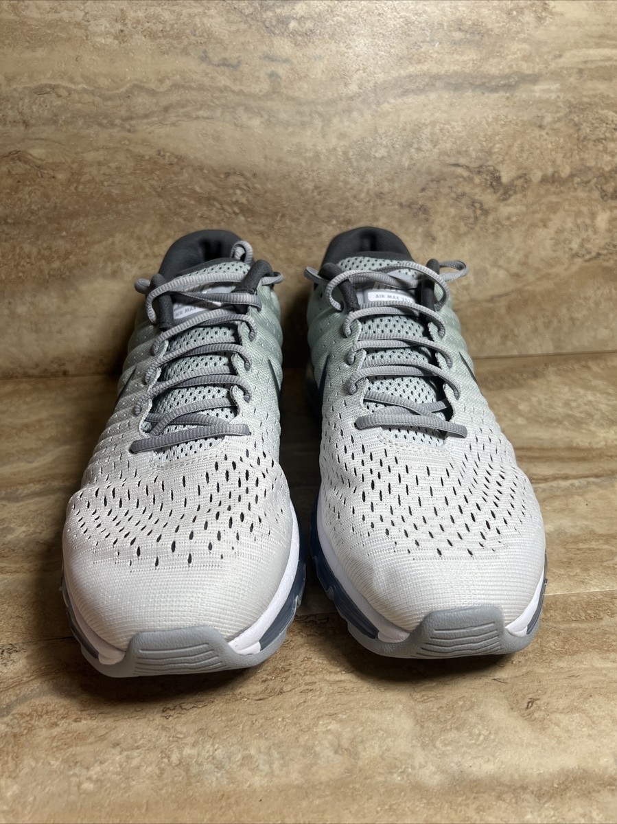 nike running air max 2017 trainers in grey and blue