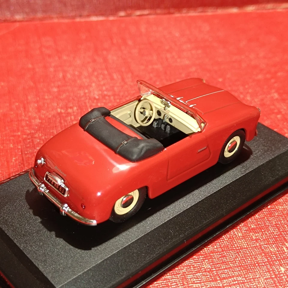 PANHARD DYNA JUNIOR 1954 Rouge 1/43 IXO - Photo 3/3
