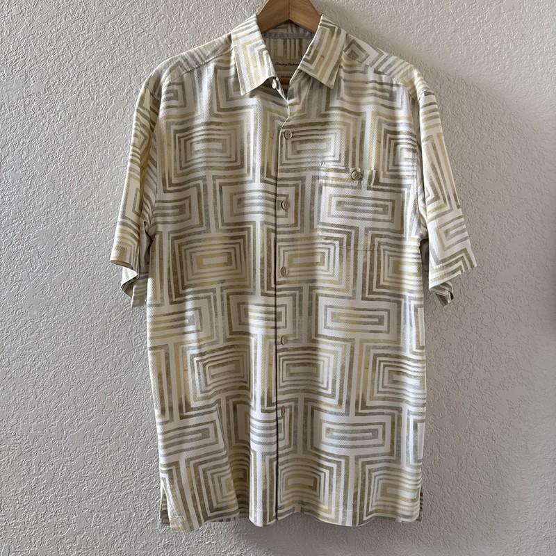 Tommy Bahama 100% Silk Camp Shirt Men’s Medium Geometric Hawaiian Button Up