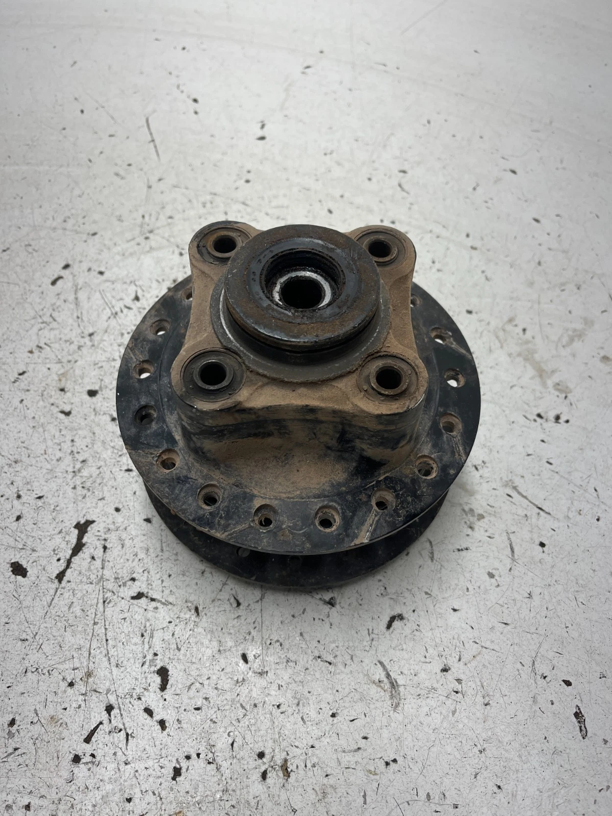 82 1982 Honda Xl185s XL 185 S OEM GOOD!  Rear Back Wheel Hub Brake Drum