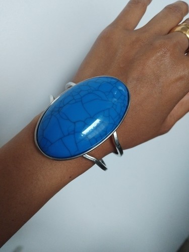 Ladies Blue Chucky Oval, Silver Tone Wide Cuff Statement Bracelet - 第 9/10 張圖片
