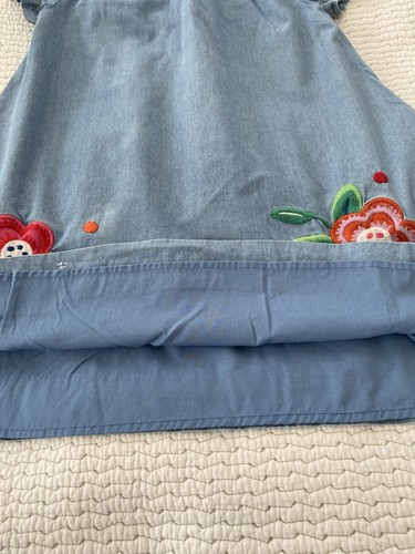 MINI BODEN GIRLS LINED DRESS SIZE 6 BLUE WITH RED COLLAR AND FLORAL APPLIQUÉS - Picture 5 of 7
