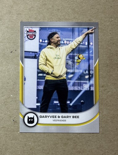 2026 Topps Industry Conference VeeFriends Garyvee & Gary Bee Karte - Bild 1 von 2