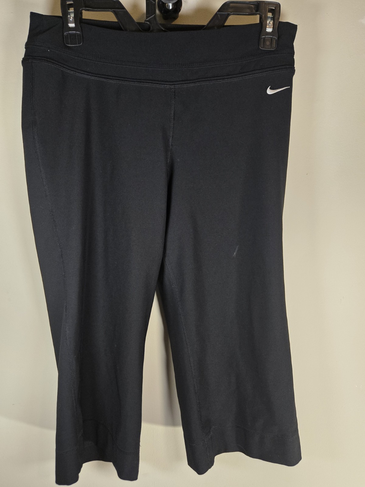Nike Dri Fit Capri Legging Womens Size Small Black