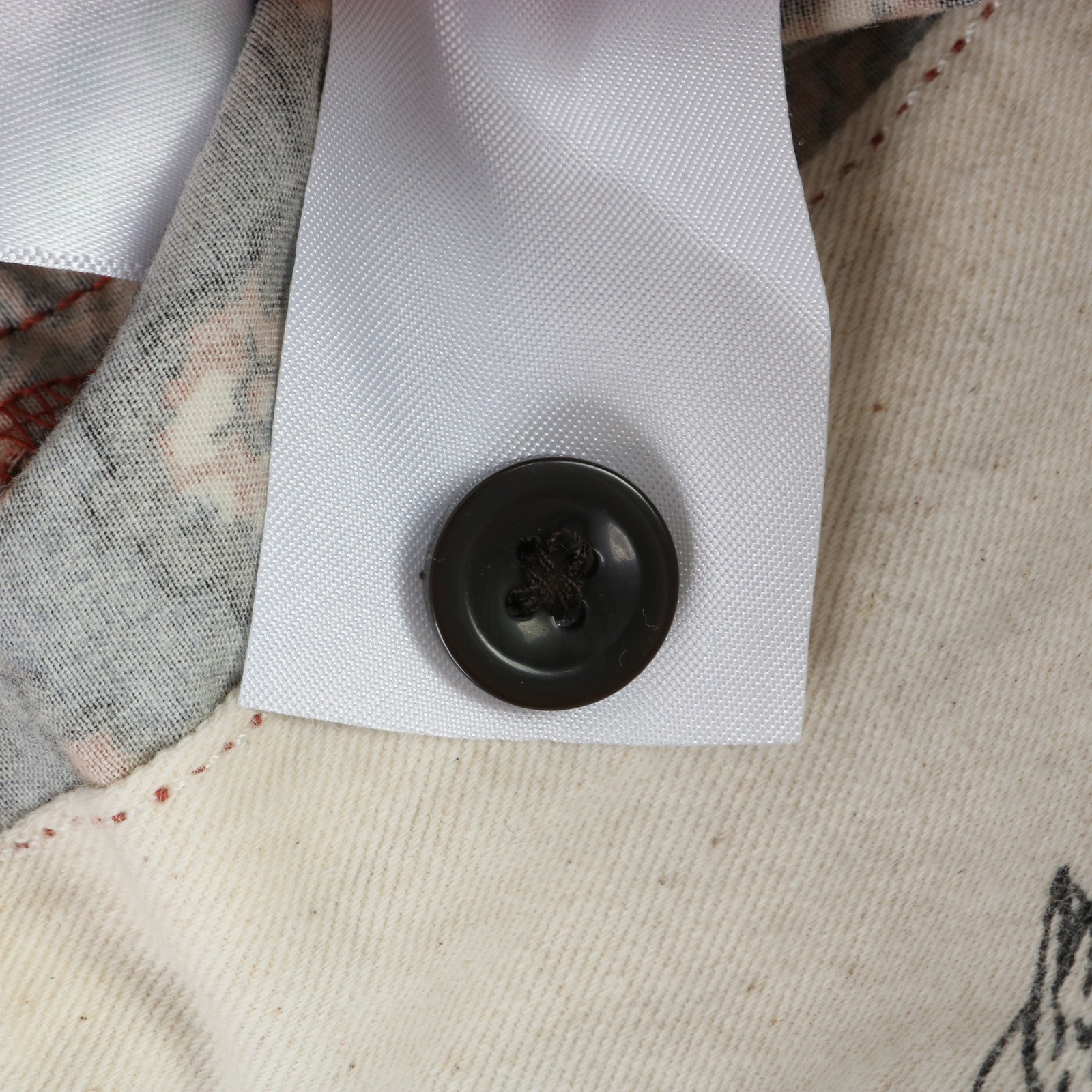 WALLACE & BARNES 6” PATCHWORK BATIK BANDANA PRINT… - image 9