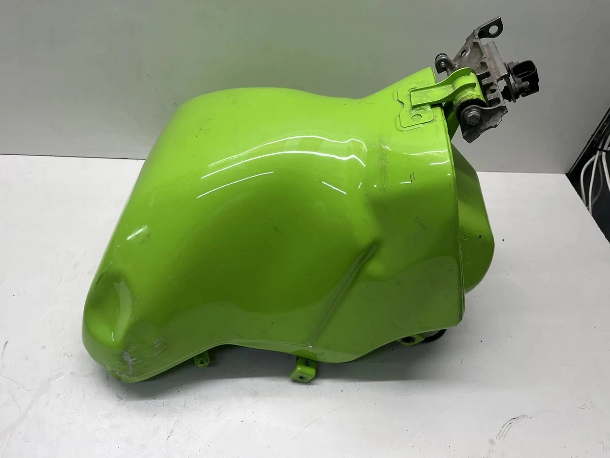 Preços baixos em Tanques de Gás Kawasaki para Kawasaki Ninja ZX6R