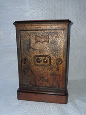 ANCIEN PETIT COFFRE-FORT BOITE A BIJOUX DECOR  PEINT EMAILLE OISEAUX PAPILLON