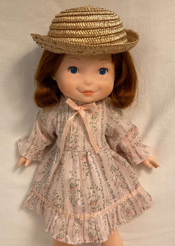 VINTAGE  FISHER PRICE BECKY DOLL , WONDERFUL RED HAIR, BLUE EYES, EXTRA CLOTHES