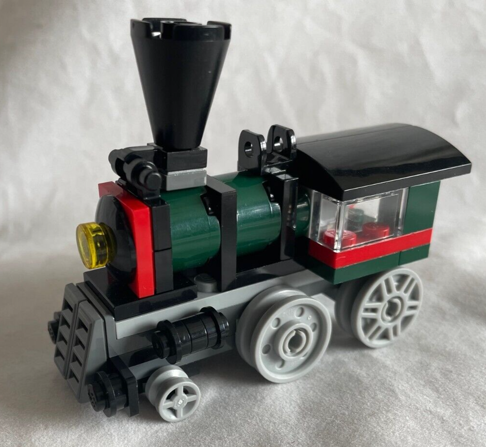 LEGO CREATOR: Emerald Express (31015), rocket, carriage 3-in-1
