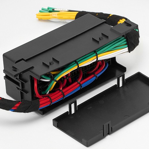 Car Modified Relay Fuse Box 11-way Fuse Box W/6 Relays And 11 Fuses Waterproof - Picture 5 of 12