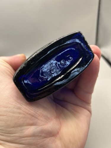 UNUSUAL UNEMBOSSED VICTORIAN / EDWARDIAN BLUE POISON /MEDICINE / CHEMIST BOTTLE - Picture 5 of 7