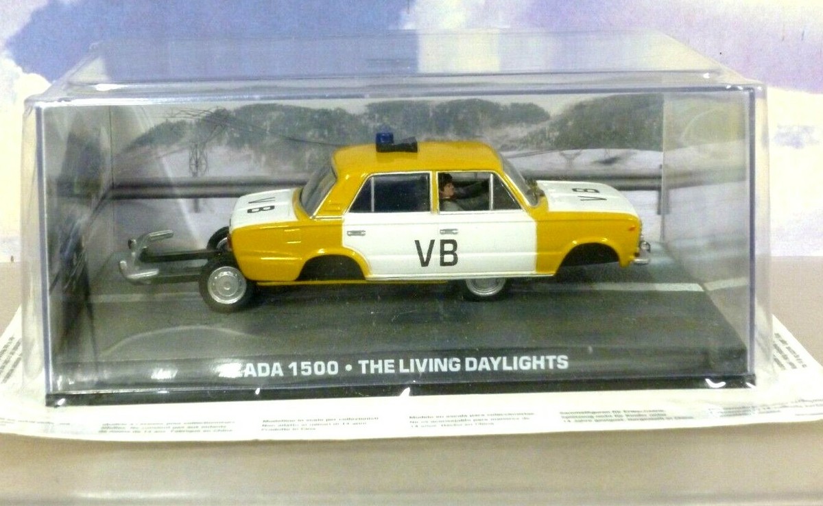 1/43 DIECAST JAMES BOND 007 LADA 1500 POLICE CAR THE LIVING