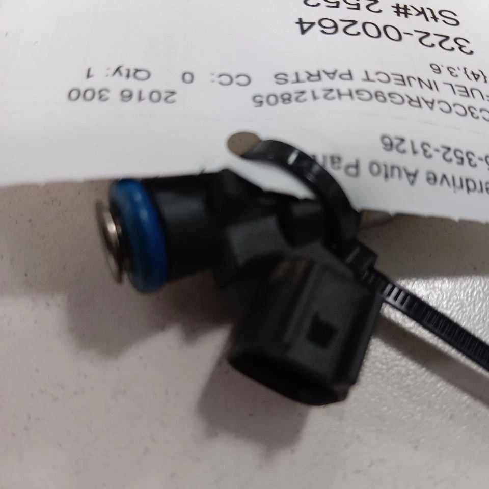 Inyector de inyección de combustible para Dodge Caravan 11-20 Foto 2 de 4