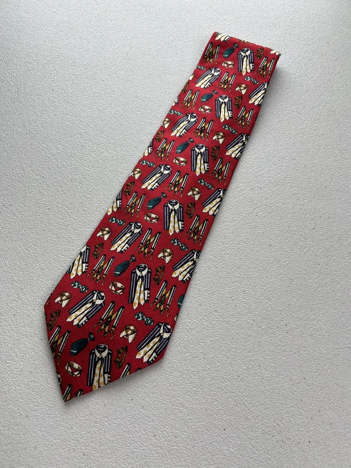 Paul Fredrick Red Clothes Pattern 100% Silk Hand Tailored Designer Tie - Image 3 of 4