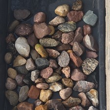 Multicolor Assorted Smooth Stone Pebbles Decorative Mixed Shapes
