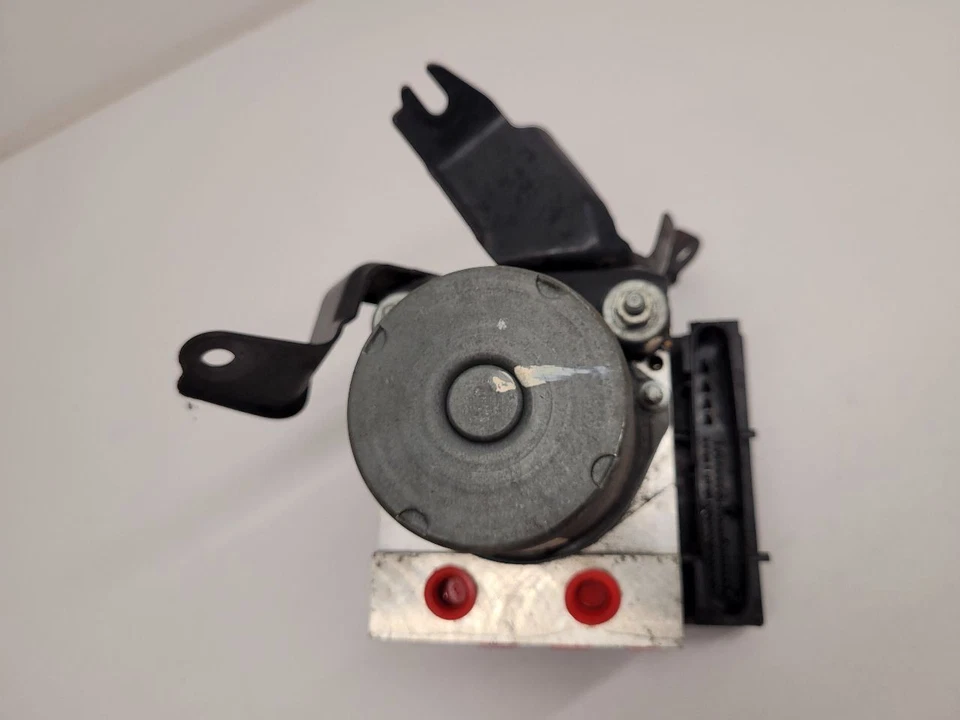 2010 - 2011 HONDA CR-V Anti-Lock Brake Part Modulator Assembly AWD Foto 3 de 4