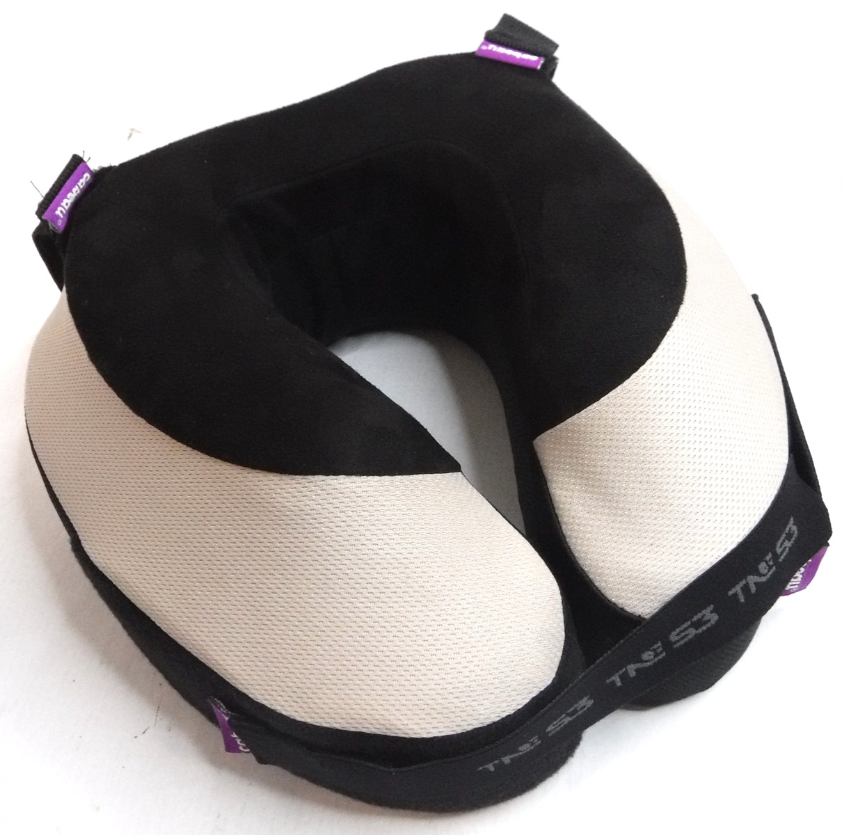 Cabeau Evolution TNE S3 Black & Beige Tan Travel Neck Memory Pillow Used No Case