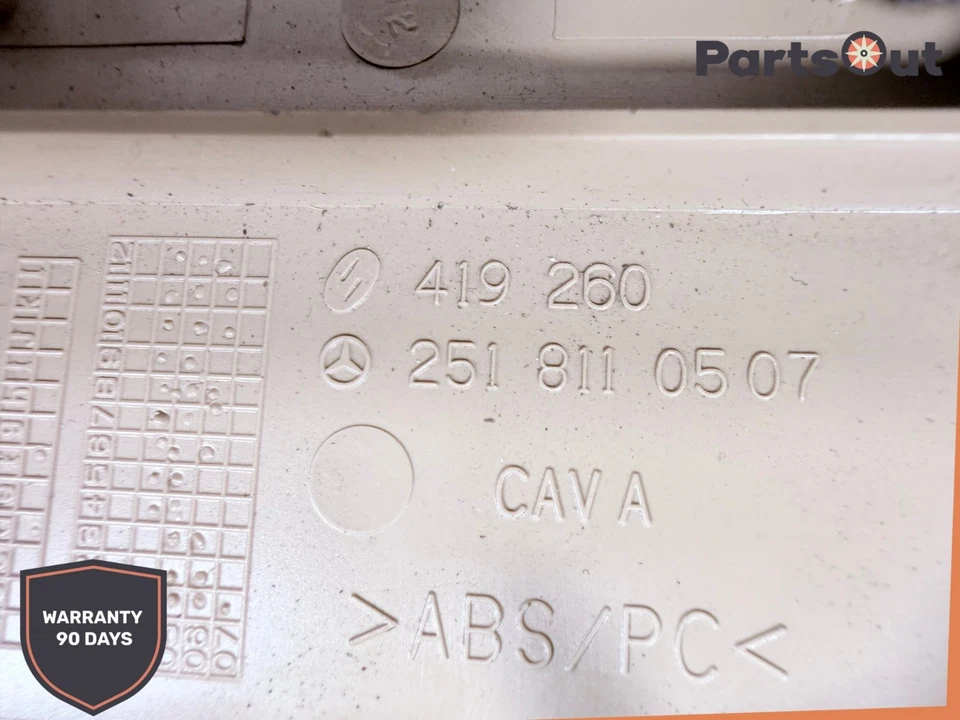 Mercedes-Benz GL450 2006-2011 - Cubierta interior del espejo retrovisor OEM bronceado Foto 2 de 4