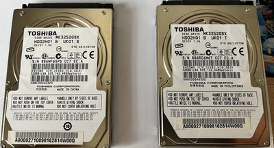 Toshiba MK3252GSX 320GB 2,5 Zoll SATA 5400RPM 8MB Intern HDD Silber