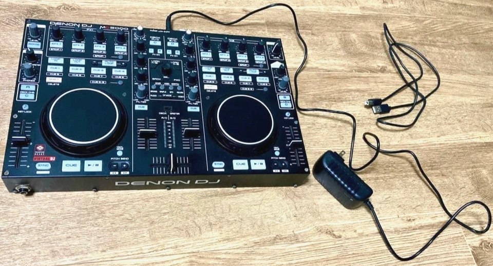 DENON MC3000 DJ Controller with USB Cable and AC Adapter Tested - Image 2 of 4