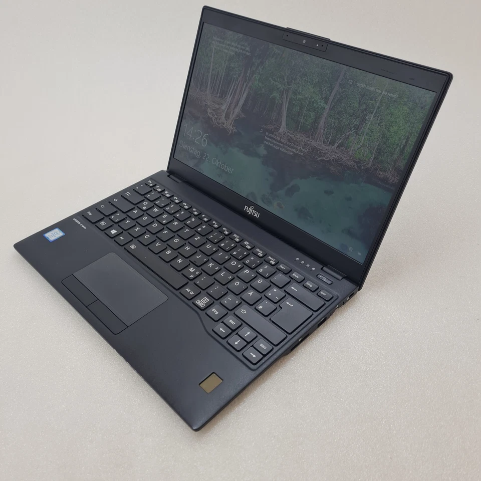 Fujitsu Lifebook U939 Intel Core i5-8265U 13.3 256GB SSD 8GB RAM Wind. 10 /11