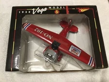 1932 Vega model 5 Lockheed NO-102 Toy Farmer Spec Cast Air Plane Bank no. 35039