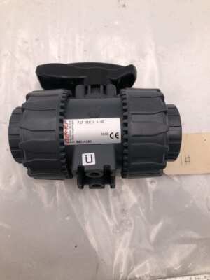 GEMU 717 32D 2140 1-1/4'' PVC Manual True Union Ball Valve