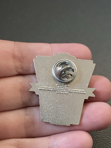 February 23 2014 56th Annual Daytona 500 Enamel Event Pin - Picture 2 of 3