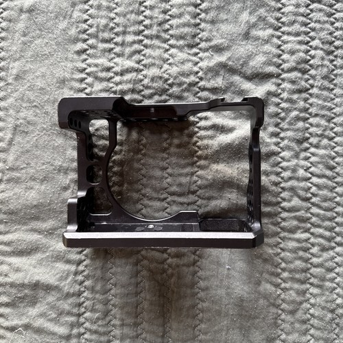 Used Camera Cage for Sony A7iii - Picture 2 of 6