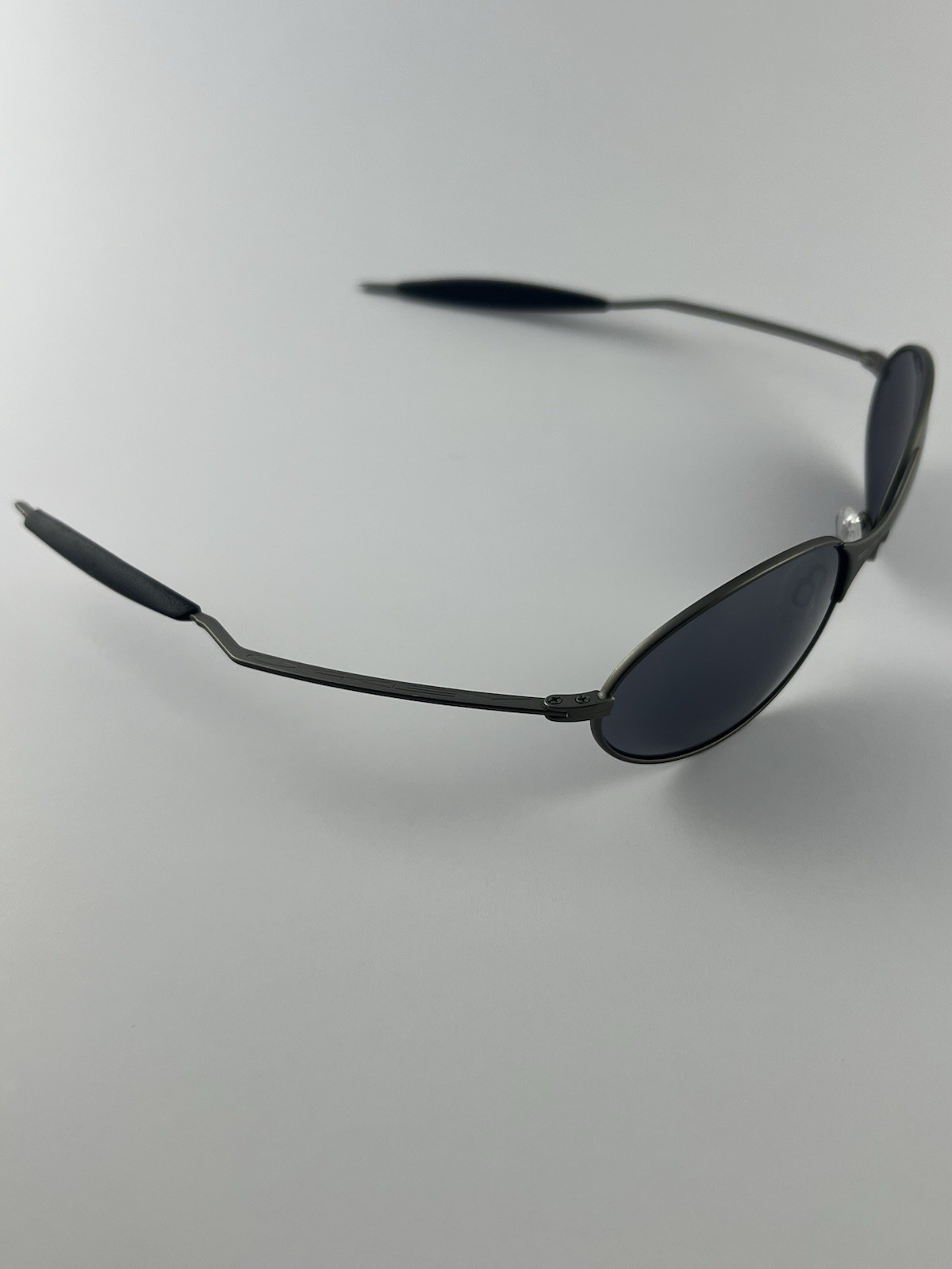 Oakley E Wire 1.0 Light Frame Black Iridium Lens 05-500 Gen 1 90’s RARE image 3