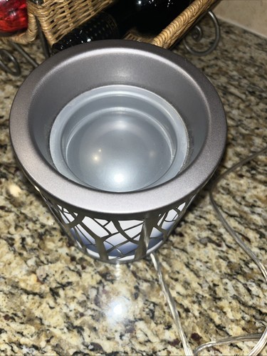 Yankee Candle Scenterpiece Twilight Forest Wax Warmer Meltcup W/Timer - 第 3/5 張圖片