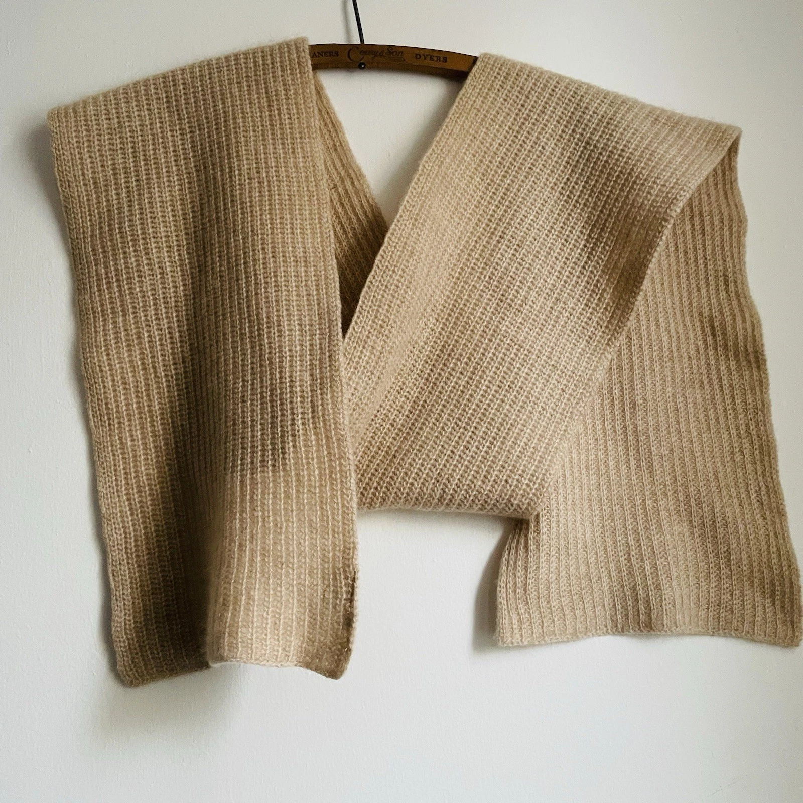 Portolano 100% Cashmere Scarf Tan Cream Women’s Classic 60” Winter Rectangular