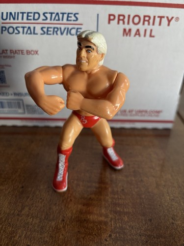 Hasbro WWF Nature Boy Ric Flair figure (loose)...