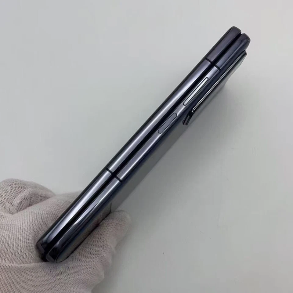 Huawei Honor Magic V 5G Google Android 12 Snapdragon 8 Gen 1 Foldable Phone - Image 3 of 4