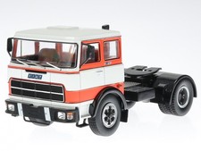 Fiat 619 N1 white-lightrot 1980 LKW Truck diecast model car IXOTR093 IXO 1:43