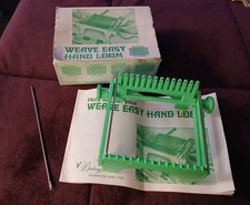 Vintage Weave Easy Hand Loom Green Plastic Craft Tool w/ Original Box Complete