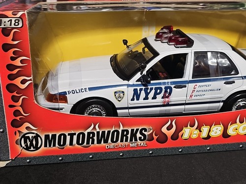 VINTAGE Police Ford Crown Victoria Interceptor NYPD New York Police Department - Picture 16 of 24