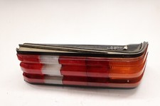 Mercedes Benz W201 190E Rücklicht Bremslicht rechts ULO OHNE RISSE 2018201464 II