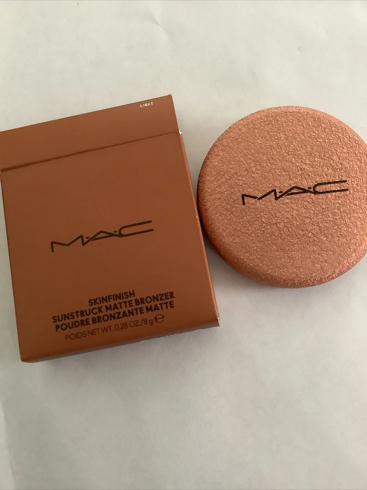 mac skinfinish sunstruck radiant matte bronzer light 0.28 Oz. NIB - Image 3 of 4