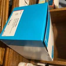 30 Coloplast 11413 Filtered Ostomy Pouch Two-Piece System 2" Stoma Exp 2027