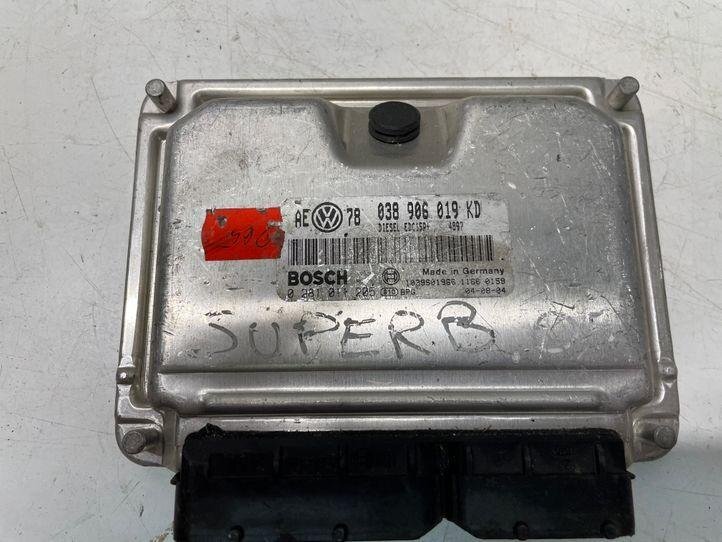SKODA RAPID NH3 038906019KD Engine control unit ECU 1.40 Petrol 90kw 22167819