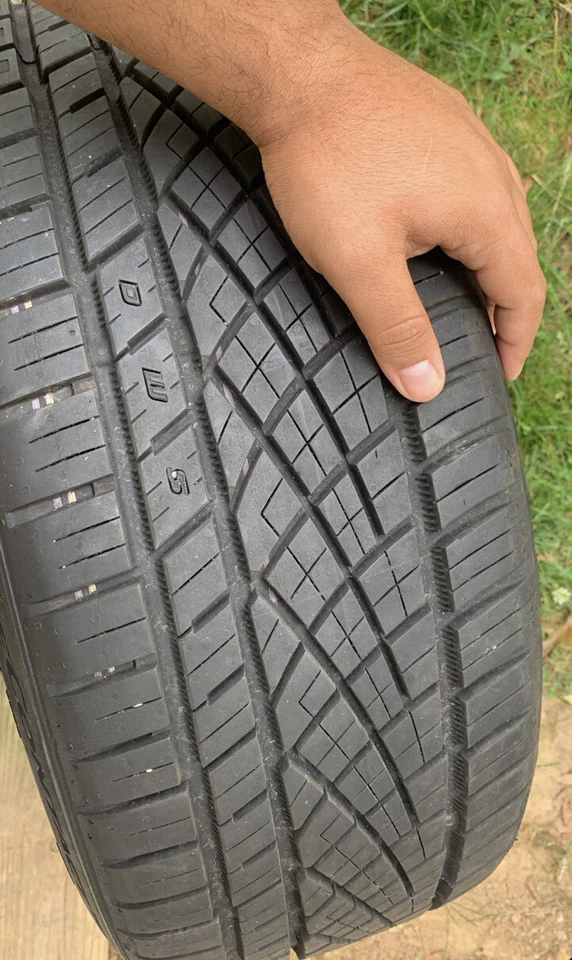 Ruedas Konig 18x8,5 - 5x112 Race Bronze. Con neumáticos Continental ExtremeContact Foto 3 de 4