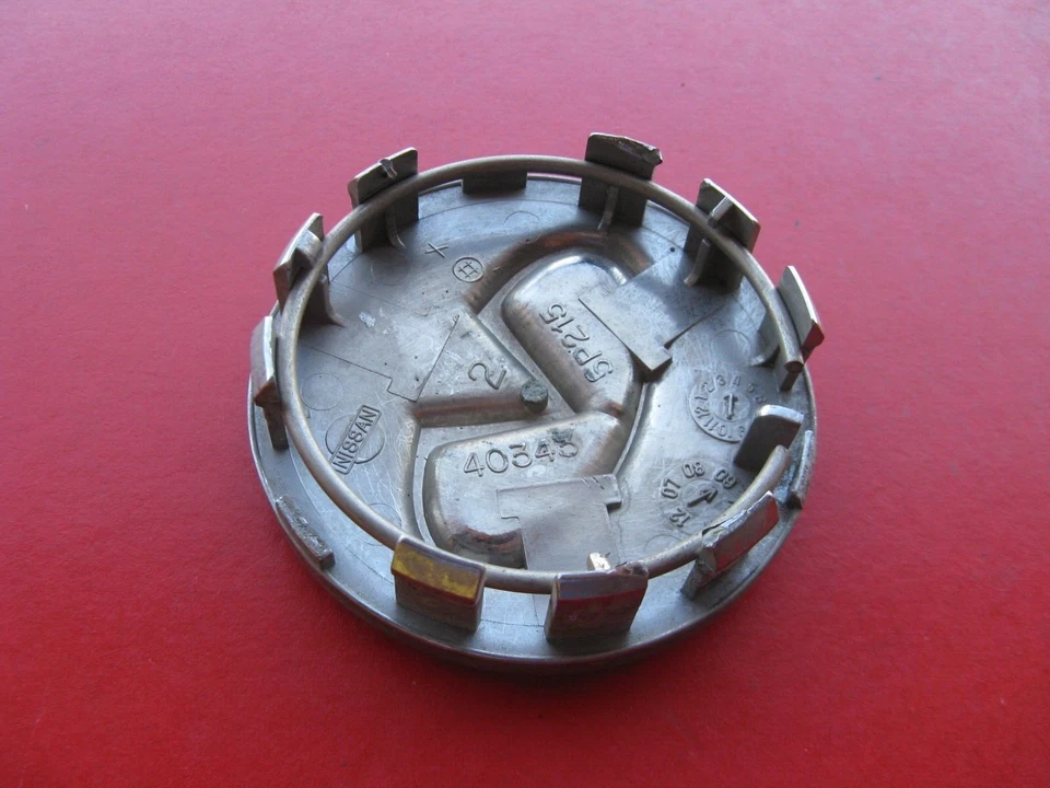 INFINITI EX35 EX37 G20 G25 G35 G37 I30 I35 JX35 M35 1 TAPACUBOS RUEDA #7822 Foto 3 de 3