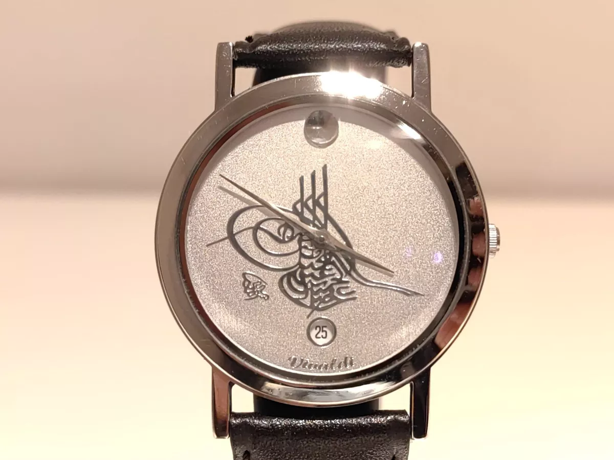 Vivaldi sapphire watch clearance
